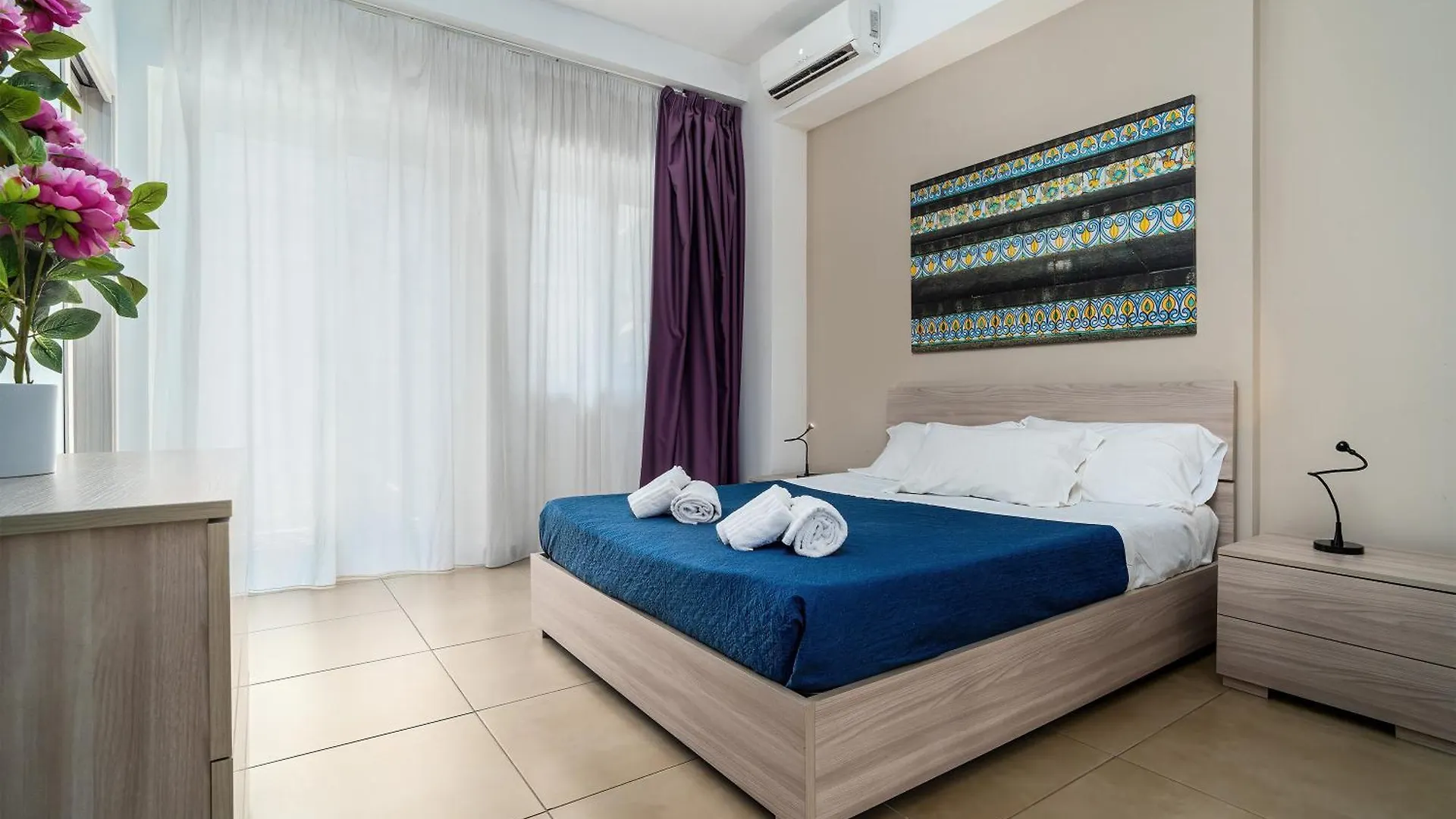 Апартаменты Residence Palazzo Dei Delfini By Receptio Катания Италия